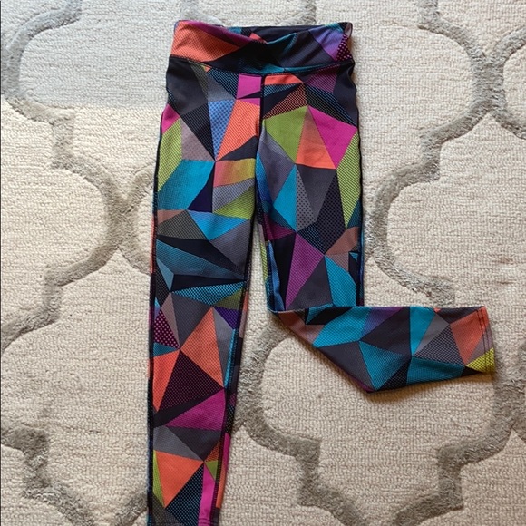Kids Gap Fit Leggings - Picture 2 of 4